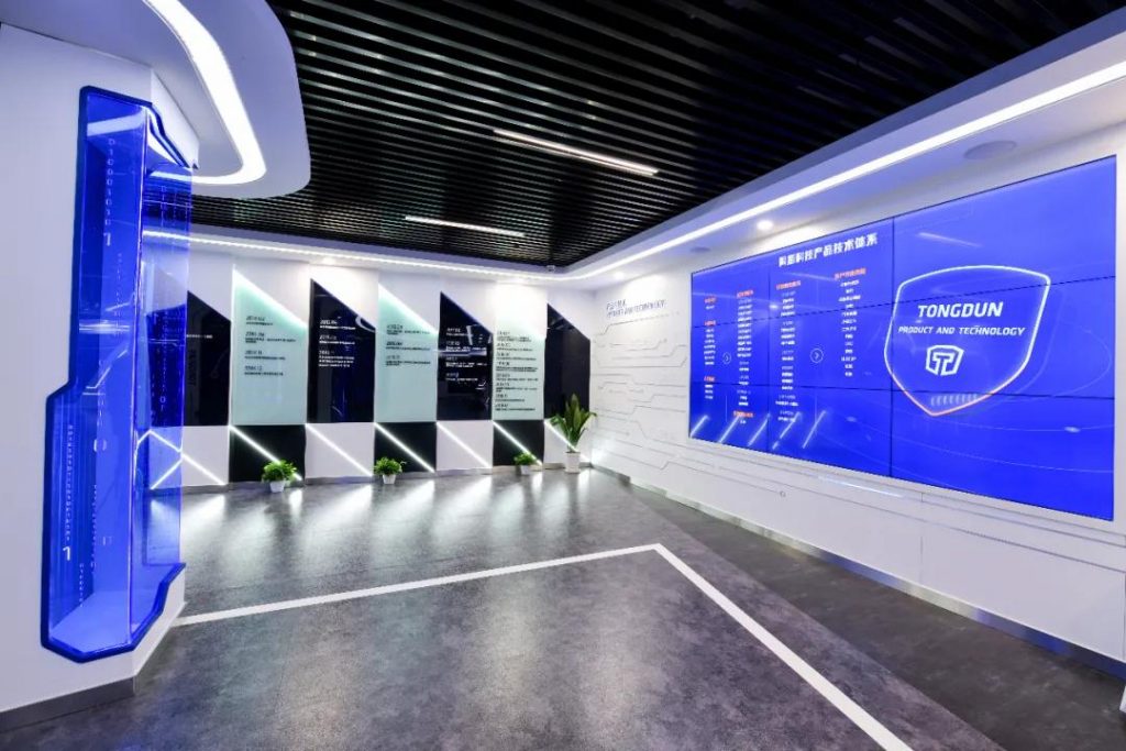 巖星建設|關于現代科技館展廳設計公司的主要內容插圖(1)