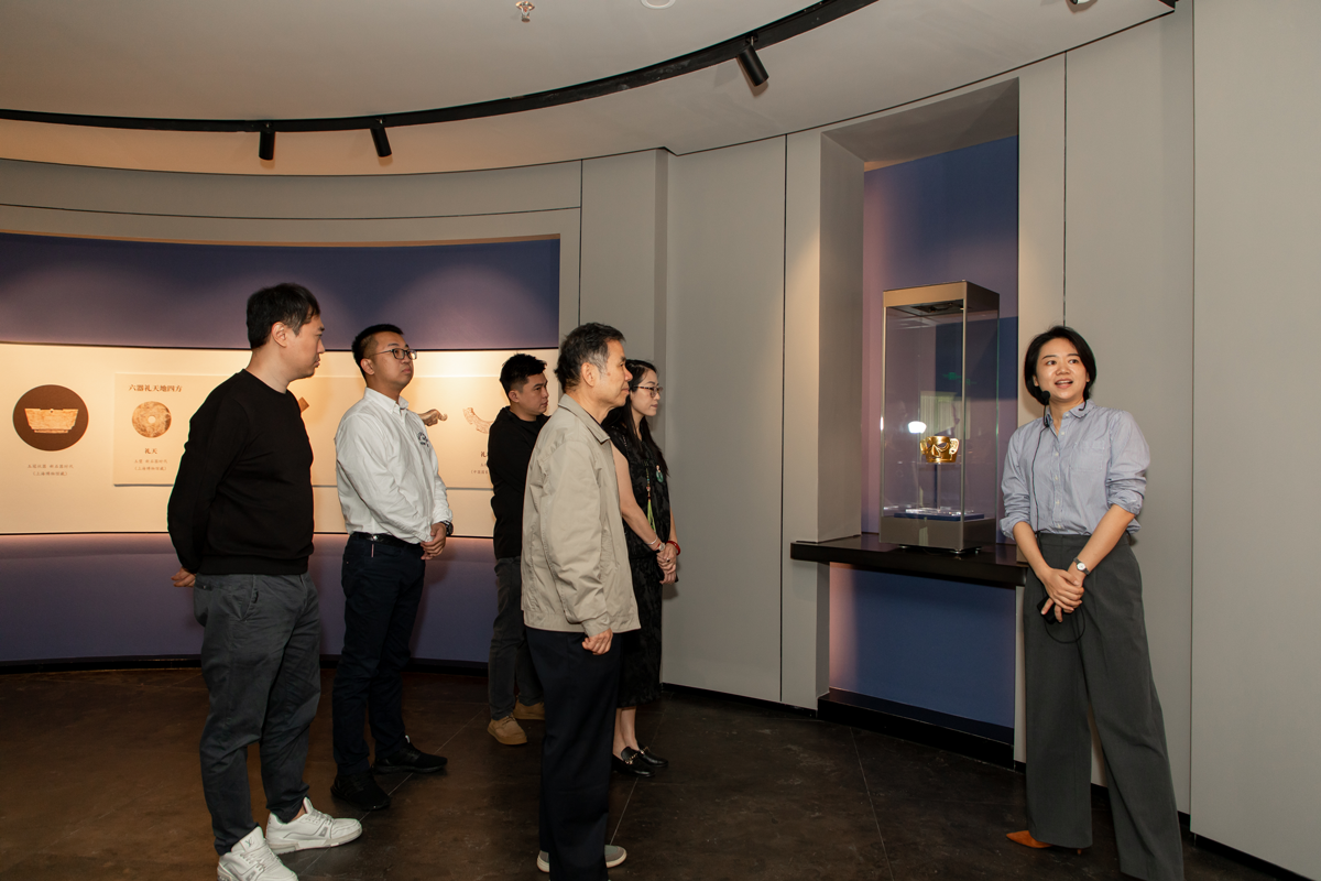 “大灣區企業博物館之旅” 巖星一行赴臻寶博物館調研交流插圖(6) “大灣區企業博物館之旅” 巖星一行赴臻寶博物館調研交流插圖(6)